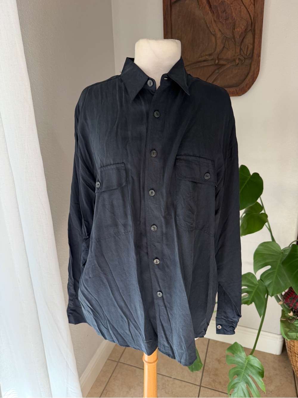 Nine Twenty Eight Pure Silk Men’s Medium Black Button Front Shirt 100% Silk